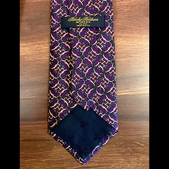 🍂SALE🍂 BROOKS BROTHERS Makers Purple All Silk Links Print Necktie Made In USA - Picture 5 of 9